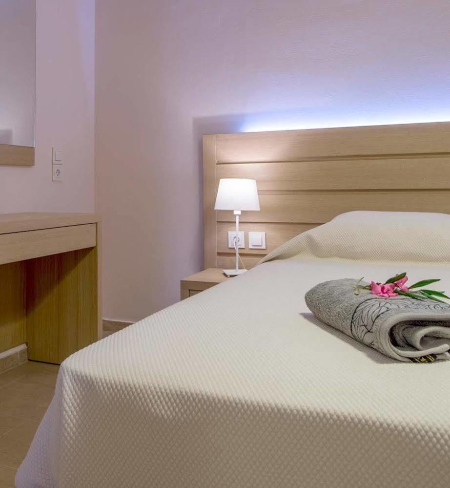 Krouzeri Beach Apartments Katávolos Dış mekan fotoğraf